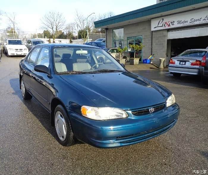 目前北美地区仍在二手市场上销售的花冠车图例