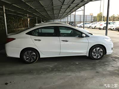 深圳凌派1.8:自动舒适版