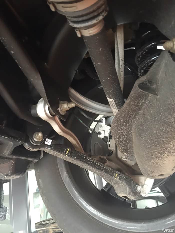 【图】发几张glc260豪华底盘照片_奔驰glc论坛_汽车之家论坛