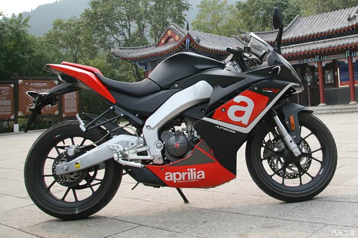 【图】试驾当红小排量跑车阿普利亚 gpr125_摩托车论坛_汽车之家论坛