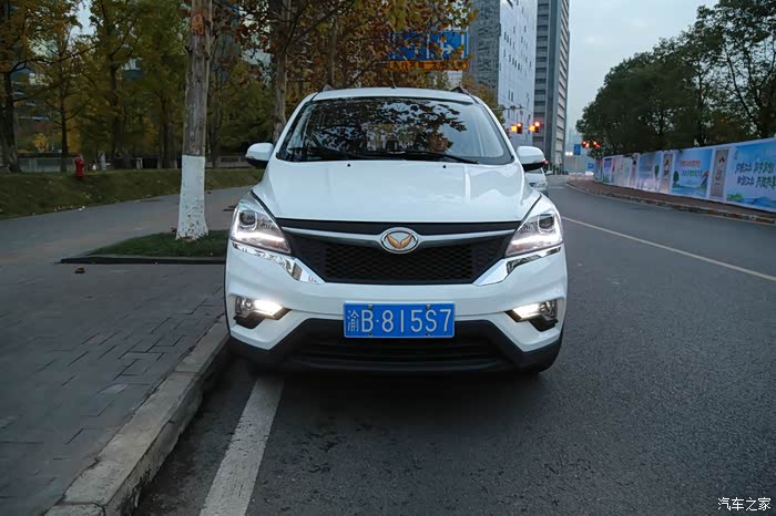 傍晚拍摄小3照,发现这样拍出来还挺好看的