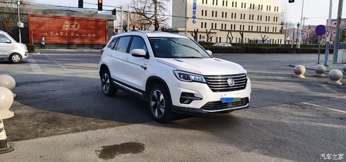 长安cs75的优越性 说起长安不得不提的就是这款车长安cs75有其是18款