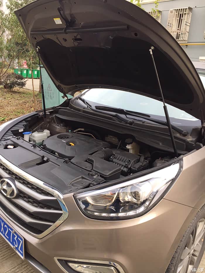 【图】改装引擎盖液压杆_北京现代ix35论坛_汽车之家论坛