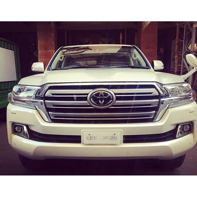 日本本土白色新陆巡