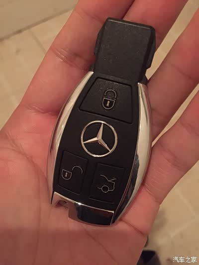 【图】各位车友,我想看看你们的车钥匙._奔驰c级论坛_汽车之家论坛