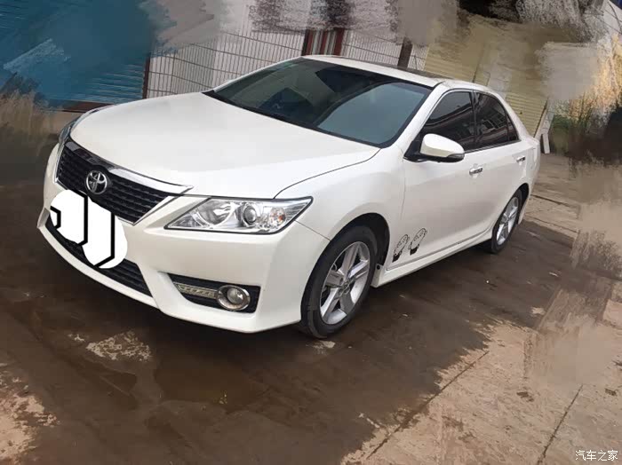 想买一辆12款的7代白色凯美瑞