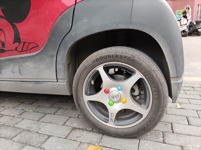 【图】今天换了一车的轮胎_宝骏e100论坛_汽车之家论坛