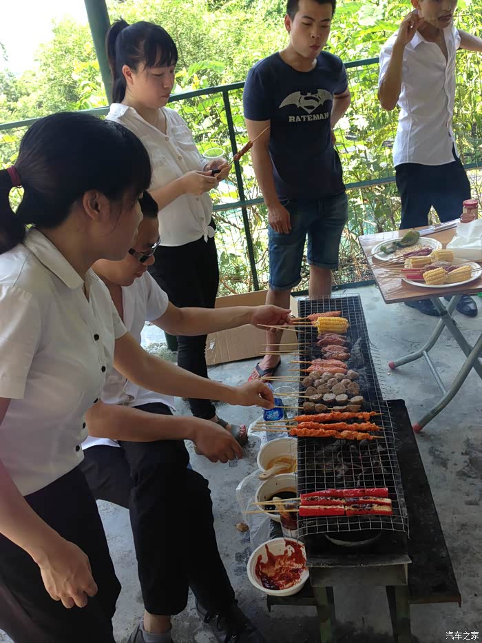 【夏日炎炎,凯翼x3带你清凉一夏】山泉泳池,自助烧烤---爽!