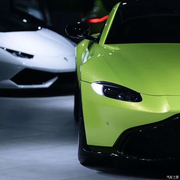 【图】aston martin vantage性感小翘臀,颜色很搭_阿斯顿·马丁论坛