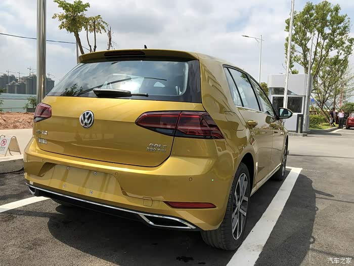 【图】高7.5旗舰卡库金实拍_高尔夫论坛_汽车之家论坛