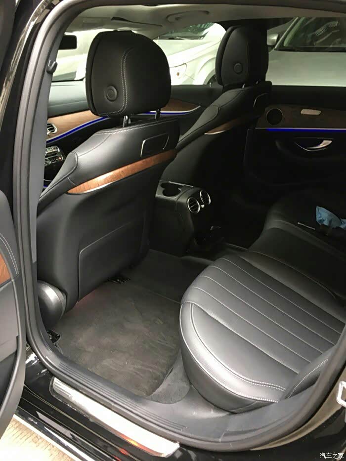 e200l黑内黑外长轴立标版提车作业