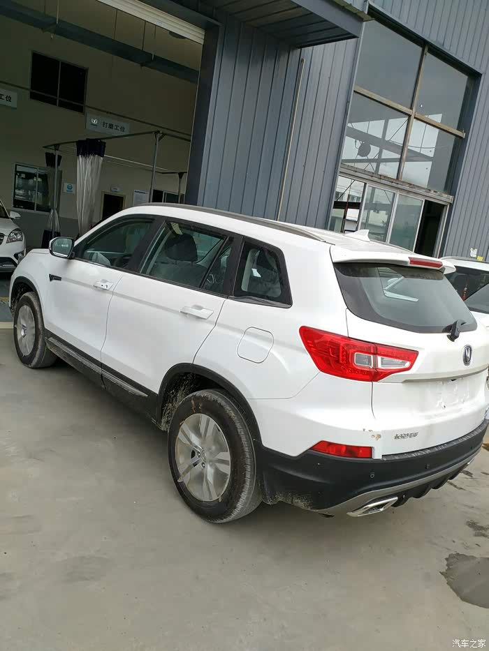 2534 | 回复: 45 长安cs75论坛 直播,提车了沙发发表于 2017-8-2 13