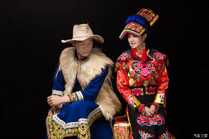 极具民族特色的羌族婚礼附美美婚纱照