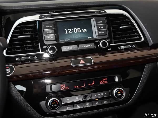 起亚k4安装飞歌g8黄金版,好看,呵呵!