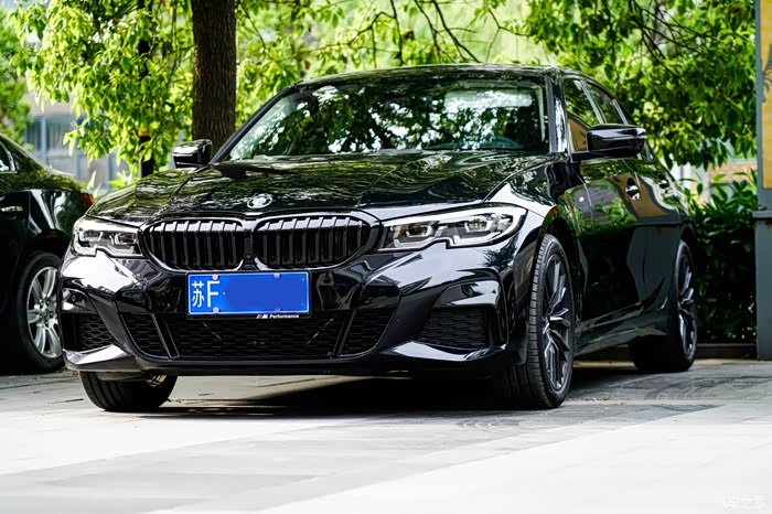 【图】坐标江苏南通,炭黑火山红内330i交个作业_宝马3系论坛_汽车之家