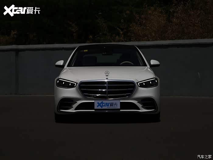 2021款 奔驰 s500l 4matic(钻石白)