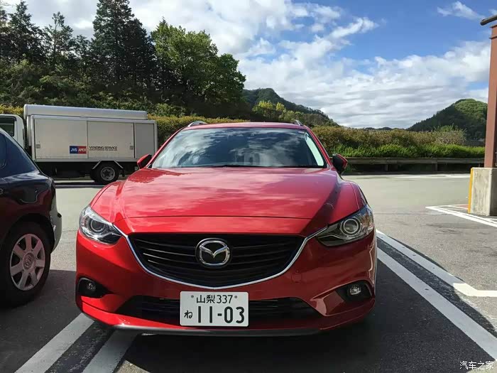 日本马自达实车照片朋友刚刚传回来的