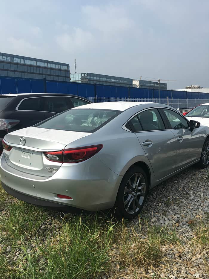 zoom~zoom 一见如故 人马一体 全新阿特兹