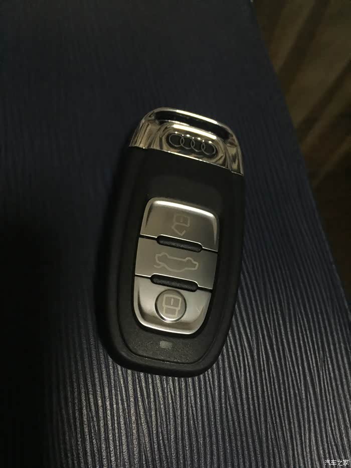 【图】简单提车作业 红色四驱敞篷_奥迪a5论坛_汽车之家论坛