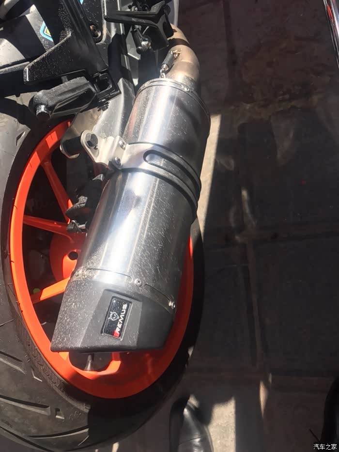 ktmrc390改装remus狼头排气