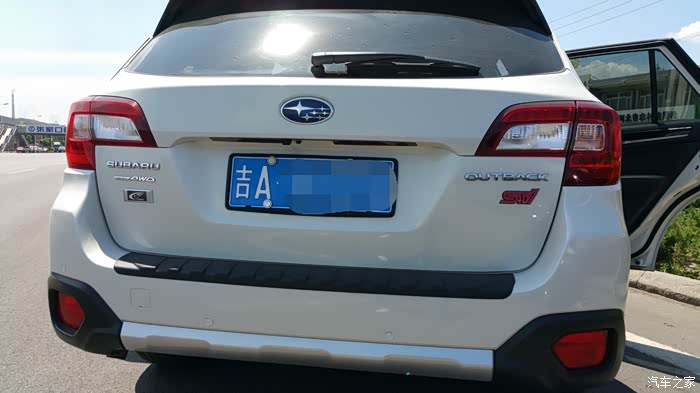 【图】给虎子加后护板sti原厂标,画龙点睛_傲虎论坛_汽车之家论坛