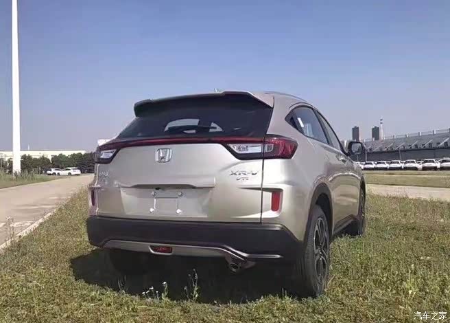 传说中雅韵金xrv上图与炫金银xrv