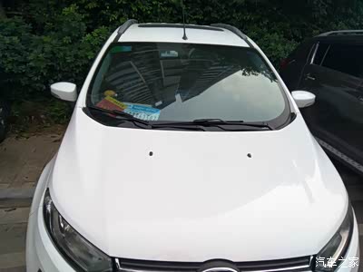 华林寺,所以并不打算用小搏入城,于是在地铁口附件找了个免费的停车位