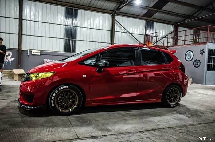 【图】准备提红色818 外观党改装求推荐_飞度论坛_汽车之家论坛