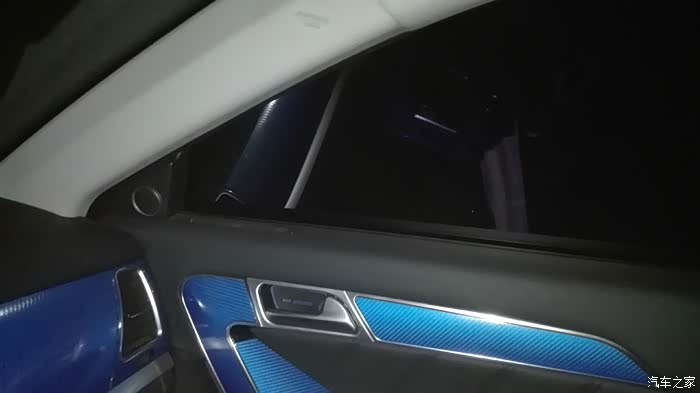 贴的膜太黑晚上看后视镜基本看不见后悔了