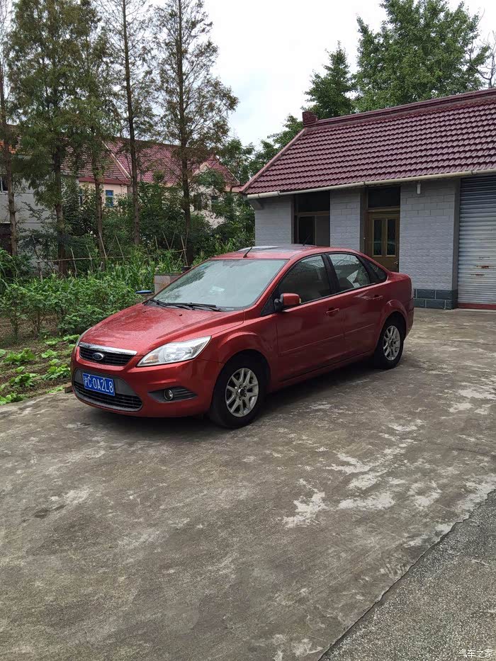 终于入手09款福克斯3箱自动时尚型