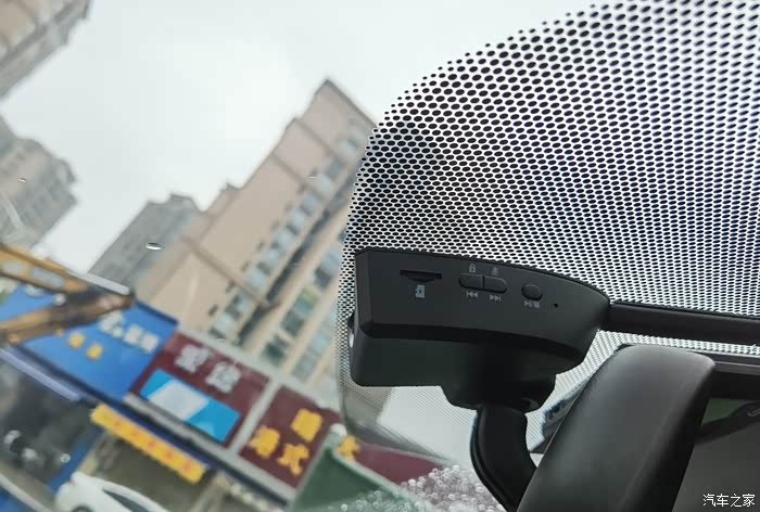 请问本田自带的dvrlink行车记录仪能支持多大的内存卡