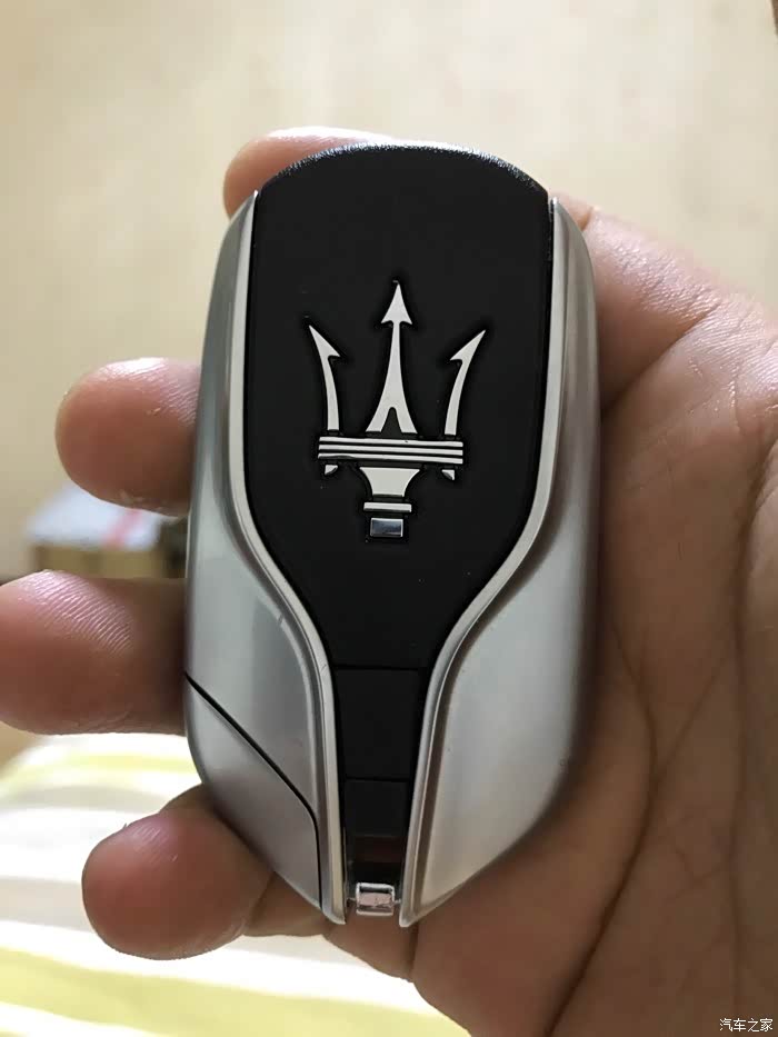 94年贵州大男孩的玛莎梦