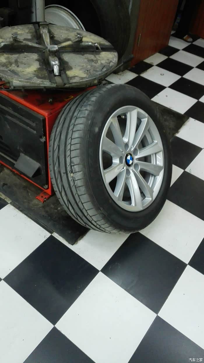 真是个娇贵滴马 补胎50元