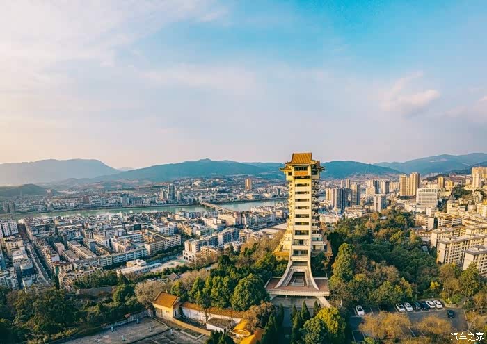 凤凰楼,广元市地标建筑,女皇文化的图腾,女性主义至上的标志