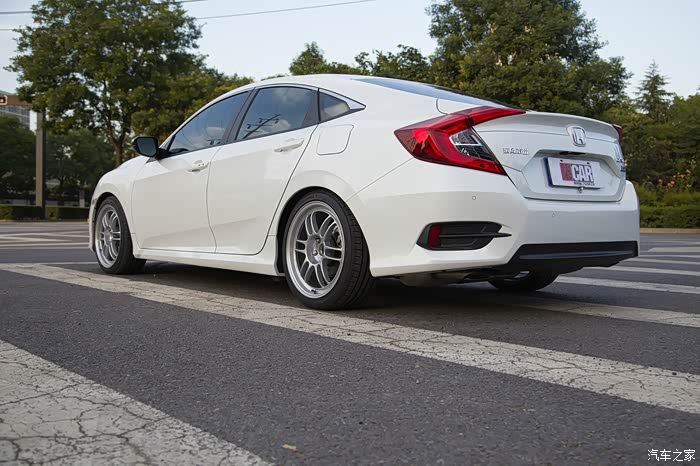 新思域升级enkeirpf118寸大脚步步生风哈哈