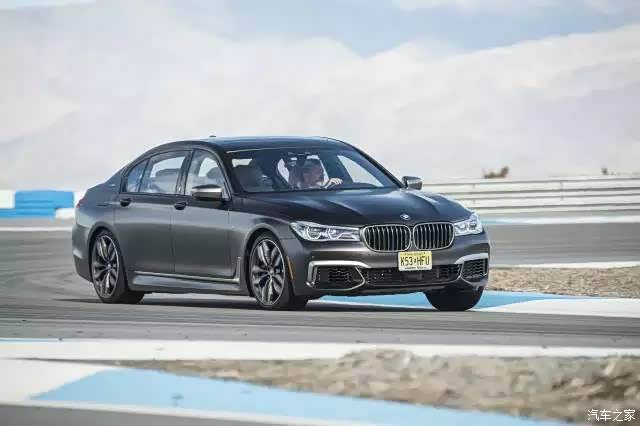 哪怕再往前推进半年bba性能行列里有个看似默认规则奥迪负责加速奔驰