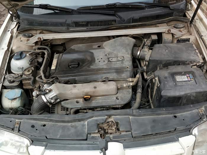 发动机全貌.