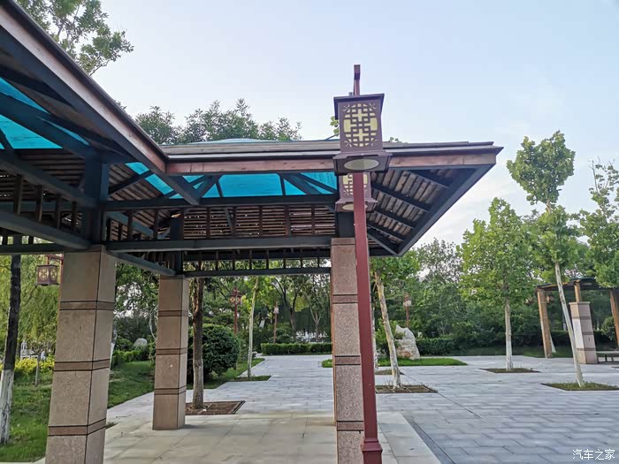 一路有你逸动同行足踏春泽园