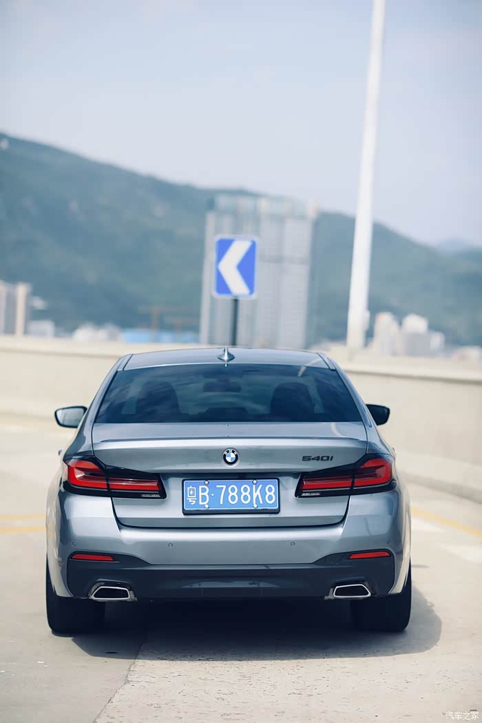 【图】我的2021款宝马540i石青色提车作业!_宝马5系论坛_汽车之家论坛