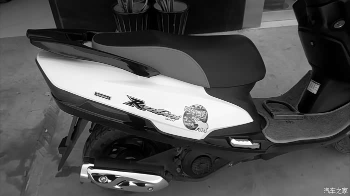 【图】好像论坛里关于红宝的比较少哈~um125t_铃木摩托车论坛_汽车之