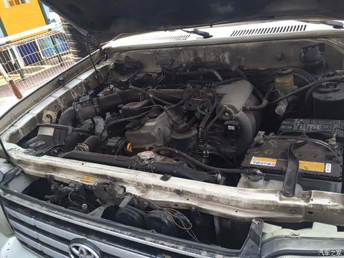 02款2700老霸道50周年纪念版