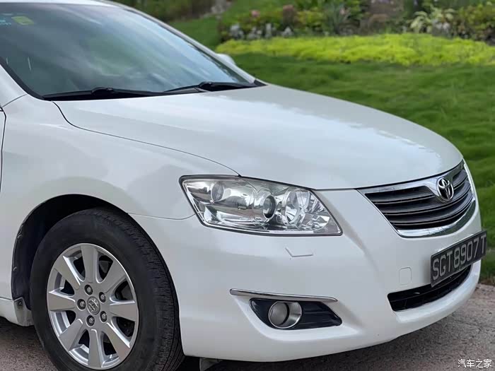 最美珍珠白6代凯美瑞图文鉴赏