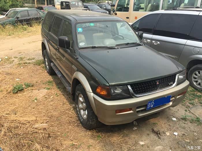 北京出一辆,进口的蒙特罗,98年上牌,7万英里.原海关总署车,我收藏的.