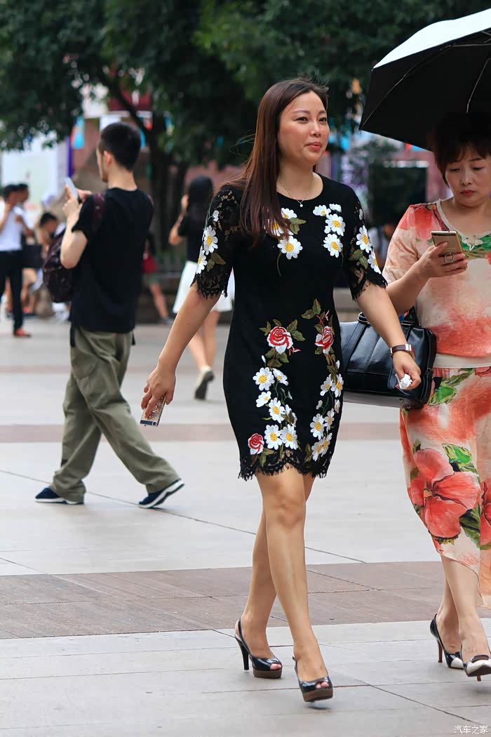 重庆市江北区观音桥步行街