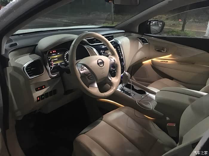 夜拍楼兰智尚.(附排气中段改装)