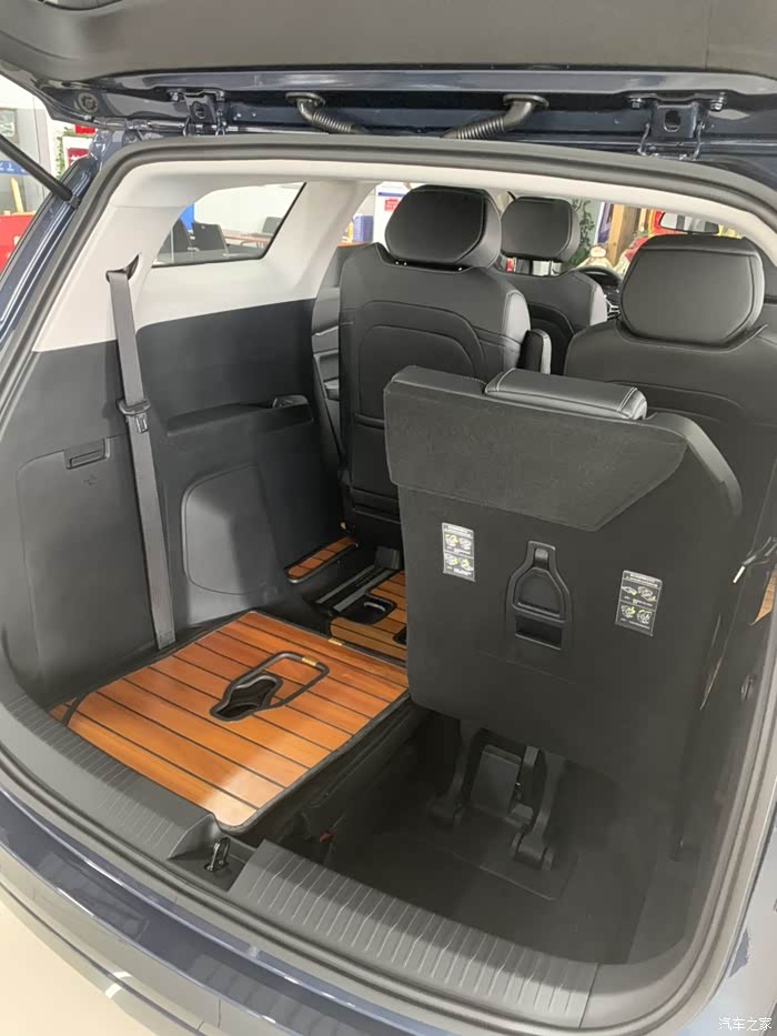 五菱凯捷 够用!