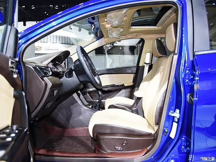 官方打脸宣传两厢紧凑级跨界轿车310w