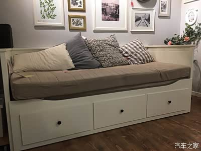 这个卡座既可以平时坐还可以当床睡女朋友超级喜欢哈哈果断入手