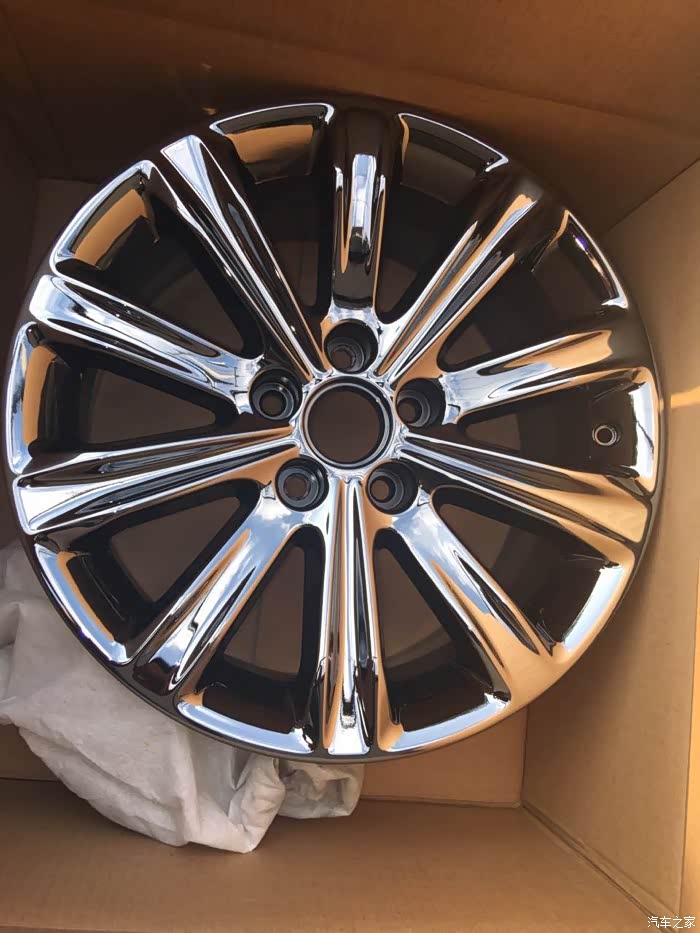 换了18寸了出四个原厂17寸钨钢黑电镀轮毂效果看图