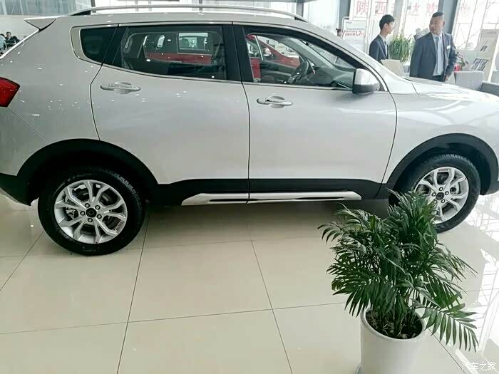 【一眼万年】——念念不忘的哈弗2s星空银